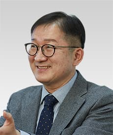 청년 창작자, 생계 걱정 없이 창작 몰입 지원