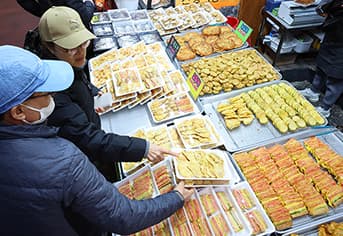 설 명절 장바구니 부담 던다! 정부, 주요 먹거리 가격 안정 대책 발표