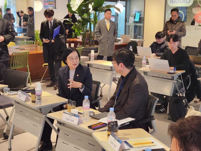 정부가 인정한 AI, 사장님 돈과 시간 아껴준다
