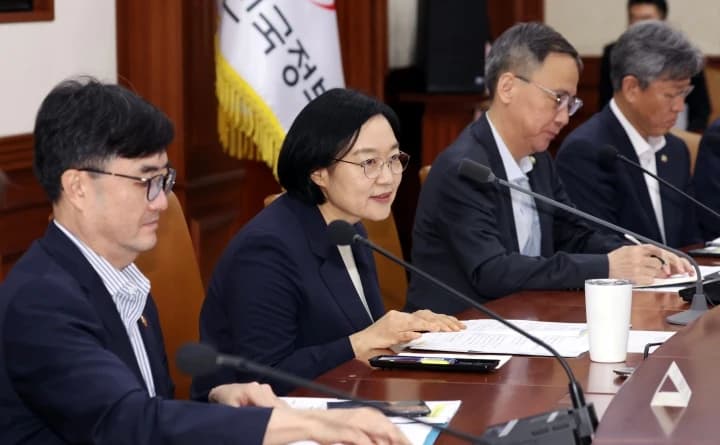 정부 시장 교란행위 상시 점검…폭염 취약계층 관리도 강화