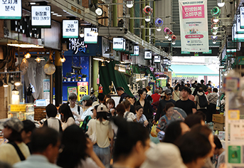 위기 소상공인, 이제 AI로 먼저 찾고 맞춤 지원 받는다