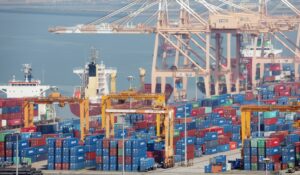 IMF, 한국 경제 성장률 소폭 상향 조정…내년에는 1.8% 달성 전망