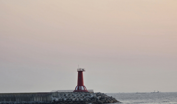 오죽헌서 전통문화 체험 즐기고 K-관광 혜택 받으세요