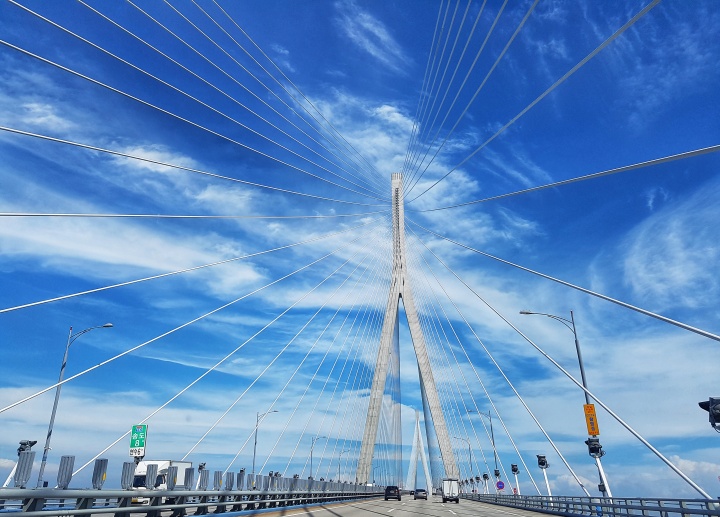 인천대교 통행료 63% 인하, 부담 경감 효과