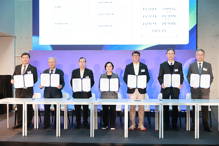 창업자 대상 법률 세무 특허 상담 및 정부 지원 정보 원스톱 제공