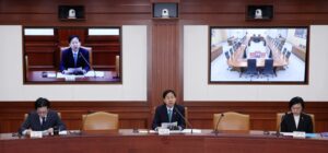 자동차 개소세 100만원 감면, 유류세 인하, 난방비 51만원 지원 연장된다