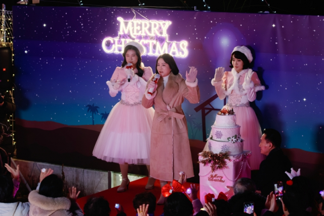 만민중앙교회, 2025 성탄 트리 점등식 성황리 개최