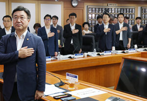 국민의례 실수 걱정 끝! 행안부 영상으로 쉽고 정확하게 배운다