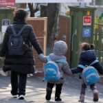 육아 혜택 확대, 시간과 돈으로 지원한다.