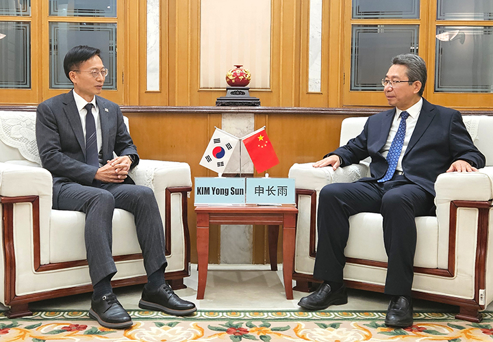 중국 진출 K-브랜드, 가품 걱정 줄어든다! 내 소중한 K-제품, 더욱 안심하고 누린다!