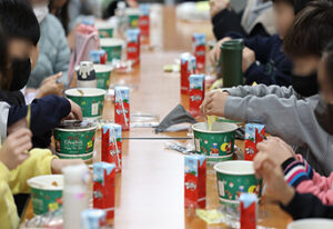 우리 가족 밥상부터 편의점 간식까지 건강하게 바뀐다! 치킨 영양 정보도 한눈에 본다