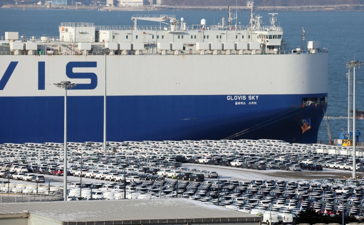 정부, 미국발 '관세 폭탄' 막아선다! 우리 경제와 지갑을 지킬 긴급 대책 나섰다!