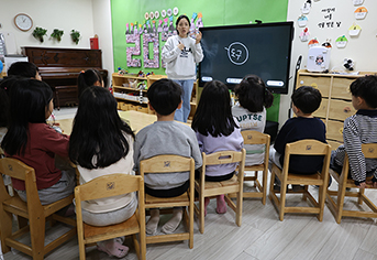 2026년부터 내 삶에 돈과 시간 아끼는 혜택 쏟아진다! 최대 70만원 받고, 아이돌봄 부담 줄인다