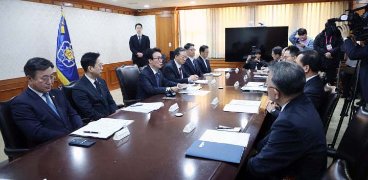 AI 가짜뉴스 만들면 즉시 처벌, 익명 신고도 가능해진다