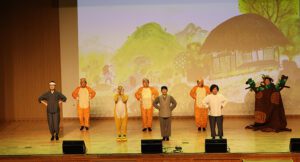 동네 도서관 동아리 활동 정부 지원으로 활짝 편다