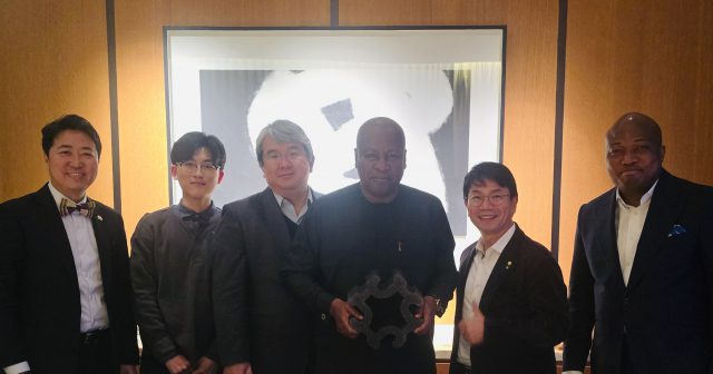 요청하신 기사 작성을 수행할 수 없다.